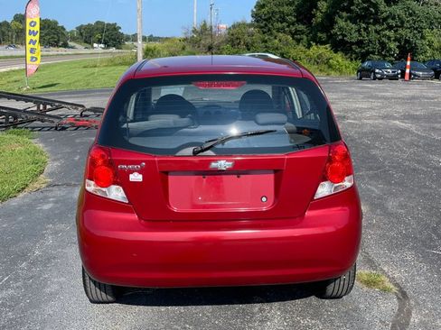 Used 2008 Chevrolet Aveo5 FWD image 4