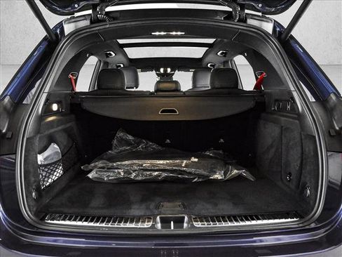 Certified 2026 Mercedes-Benz GLE 53 AMG 4MATIC image 6