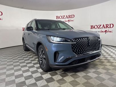 New 2025 Lincoln Aviator 2WD