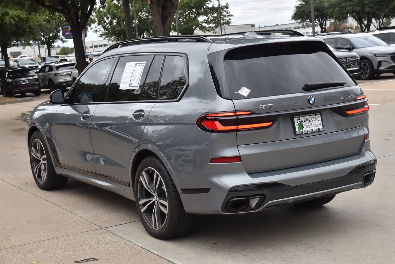 Used 2024 BMW X7 xDrive40i w/ M Sport Package AWD/4WD image 10