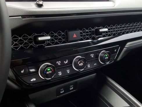 Certified 2025 Honda Accord Sport image 25