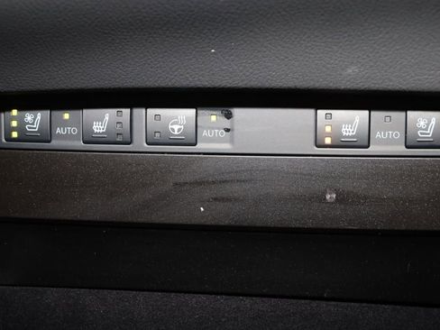 Used 2025 Lexus ES 300h F Sport w/ Accessory Package (Z1) image 8