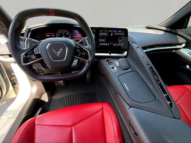Used 2021 Chevrolet Corvette Stingray Convertible w/ Z51 Performance Package RWD image 9