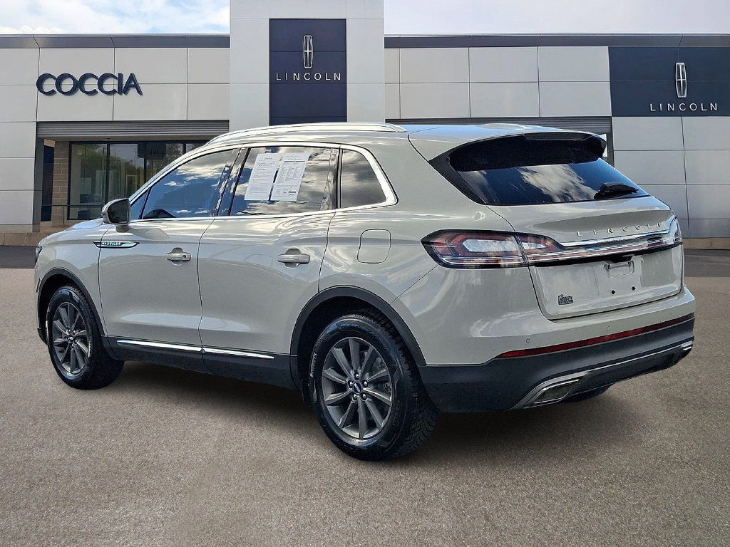 Certified 2021 Lincoln Nautilus AWD image 6