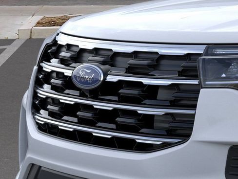 New 2026 Ford Explorer Active RWD image 17