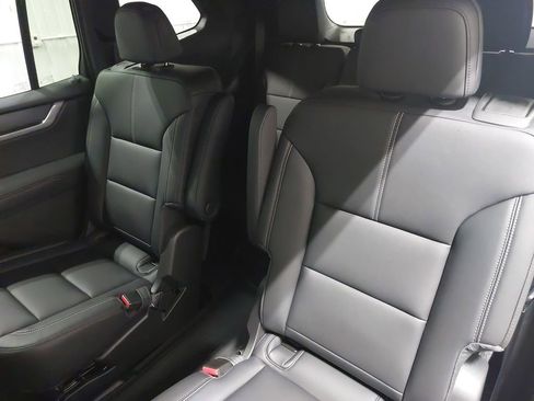 New 2026 GMC Acadia Elevation w/ Super Cruise Package image 16