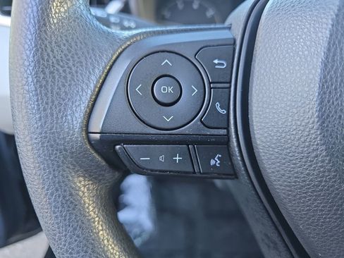 Used 2024 Toyota Corolla LE image 22