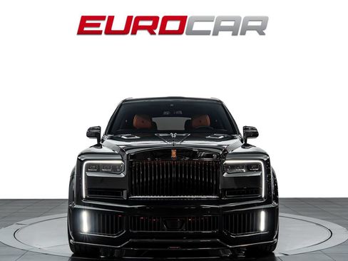 Used 2025 Rolls-Royce Cullinan Black Badge AWD/4WD image 10