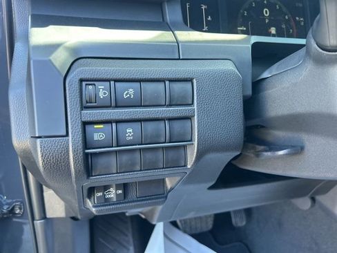 Used 2026 Toyota Tacoma SR image 17