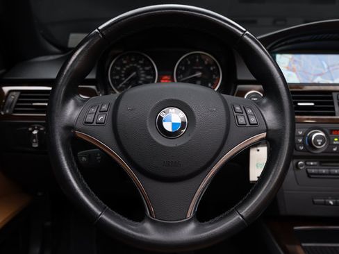 Used 2011 BMW 328i Convertible RWD image 7