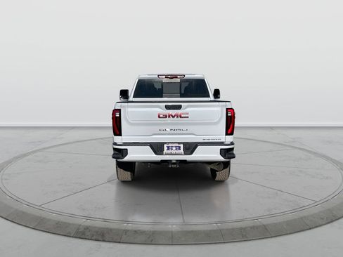 New 2026 GMC Sierra 2500 Denali w/ Technology Package AWD/4WD image 7