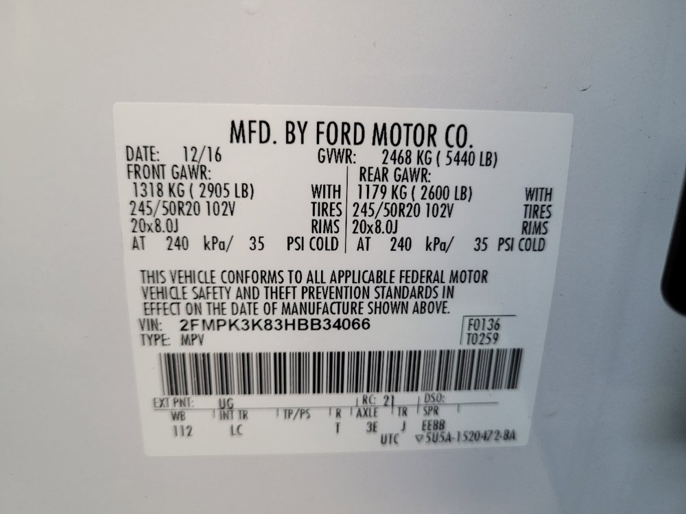 Used 2017 Ford Edge Titanium w/ Technology Package FWD image 33