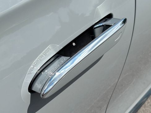 Used 2024 Mercedes-Benz S 63 AMG S image 11