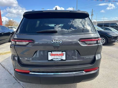 Used 2022 Jeep Grand Cherokee L Limited image 6