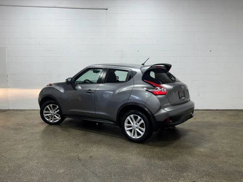 Used 2017 Nissan Juke S FWD image 5