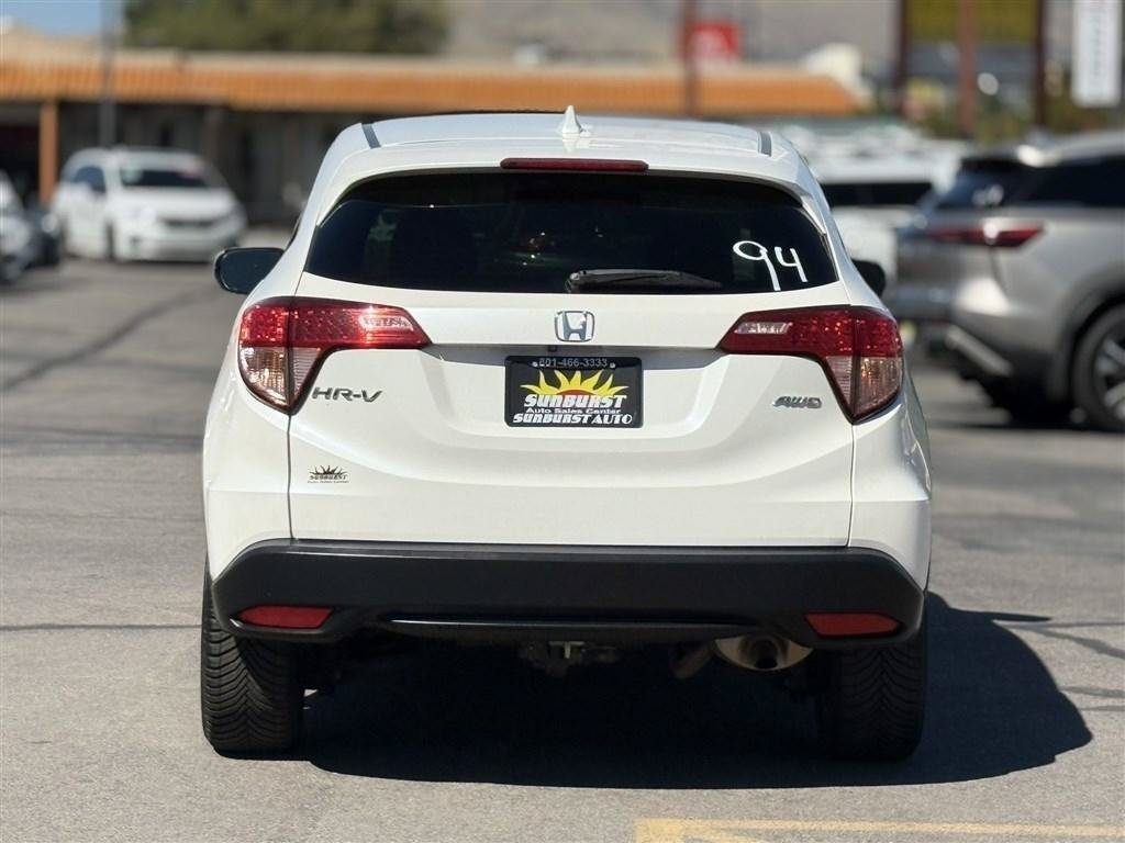 Used 2017 Honda HR-V EX image 6