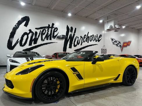 Used 2018 Chevrolet Corvette Grand Sport RWD image 15