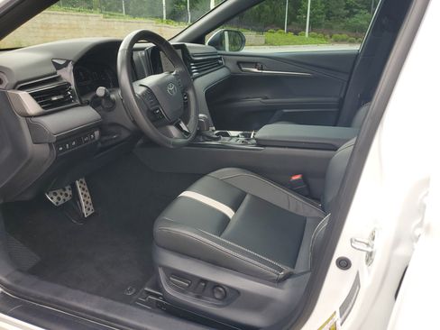 Certified 2025 Toyota Camry SE w/ Convenience Package FWD image 14