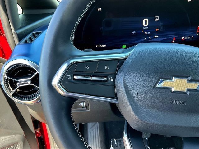 Certified 2024 Chevrolet Equinox EV LT w/ LPO, Blackout Package FWD image 13