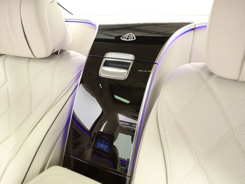 Used 2022 Mercedes-Benz Maybach S 580 4MATIC image 60