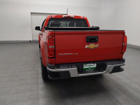 Used 2019 Chevrolet Colorado W/T RWD image 6