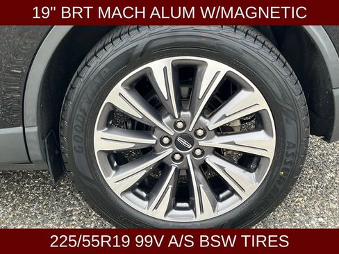 Certified 2022 Lincoln Corsair Reserve w/ Equipment Group 201A AWD/4WD image 24