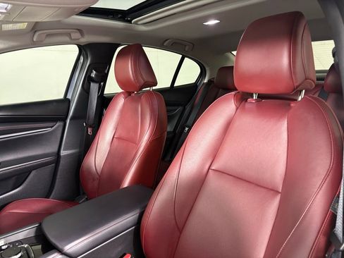 Used 2025 MAZDA MAZDA3 s image 19