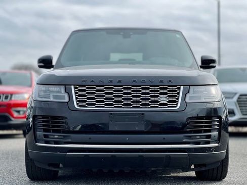 Used 2019 Land Rover Range Rover Supercharged AWD/4WD image 2