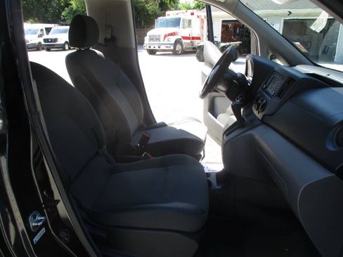 Used 2014 Nissan NV200 SV w/ Technology Package FWD image 23