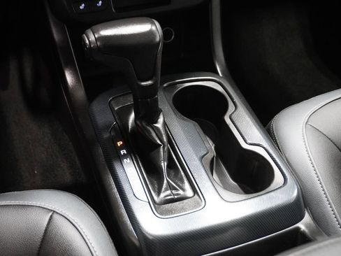 Used 2018 Chevrolet Colorado Z71 image 25