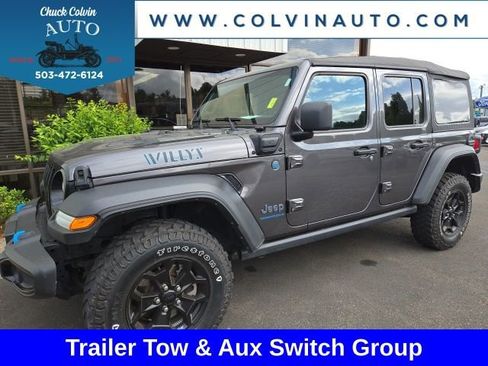 Used 2023 Jeep Wrangler Unlimited w/ Cold Weather Group AWD/4WD image 4