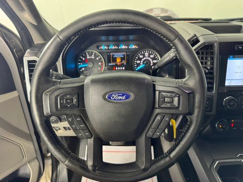 Used 2019 Ford F150 XLT w/ Equipment Group 302A Luxury AWD/4WD image 13