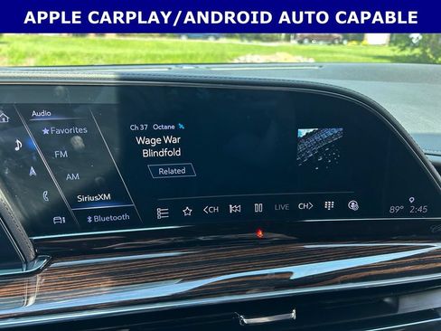 Used 2023 Cadillac Escalade Premium Luxury AWD/4WD image 18