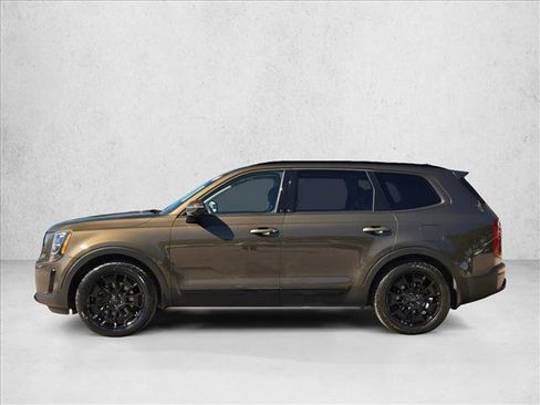 Used 2021 Kia Telluride SX w/ Nightfall Edition Package image 9