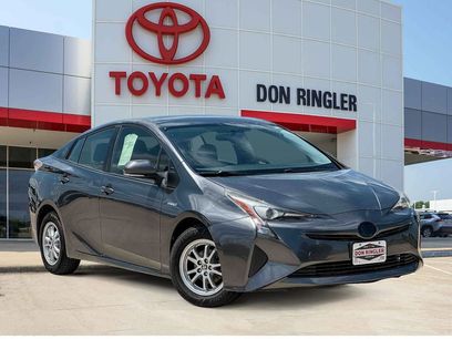 Used 2016 Toyota Prius Two