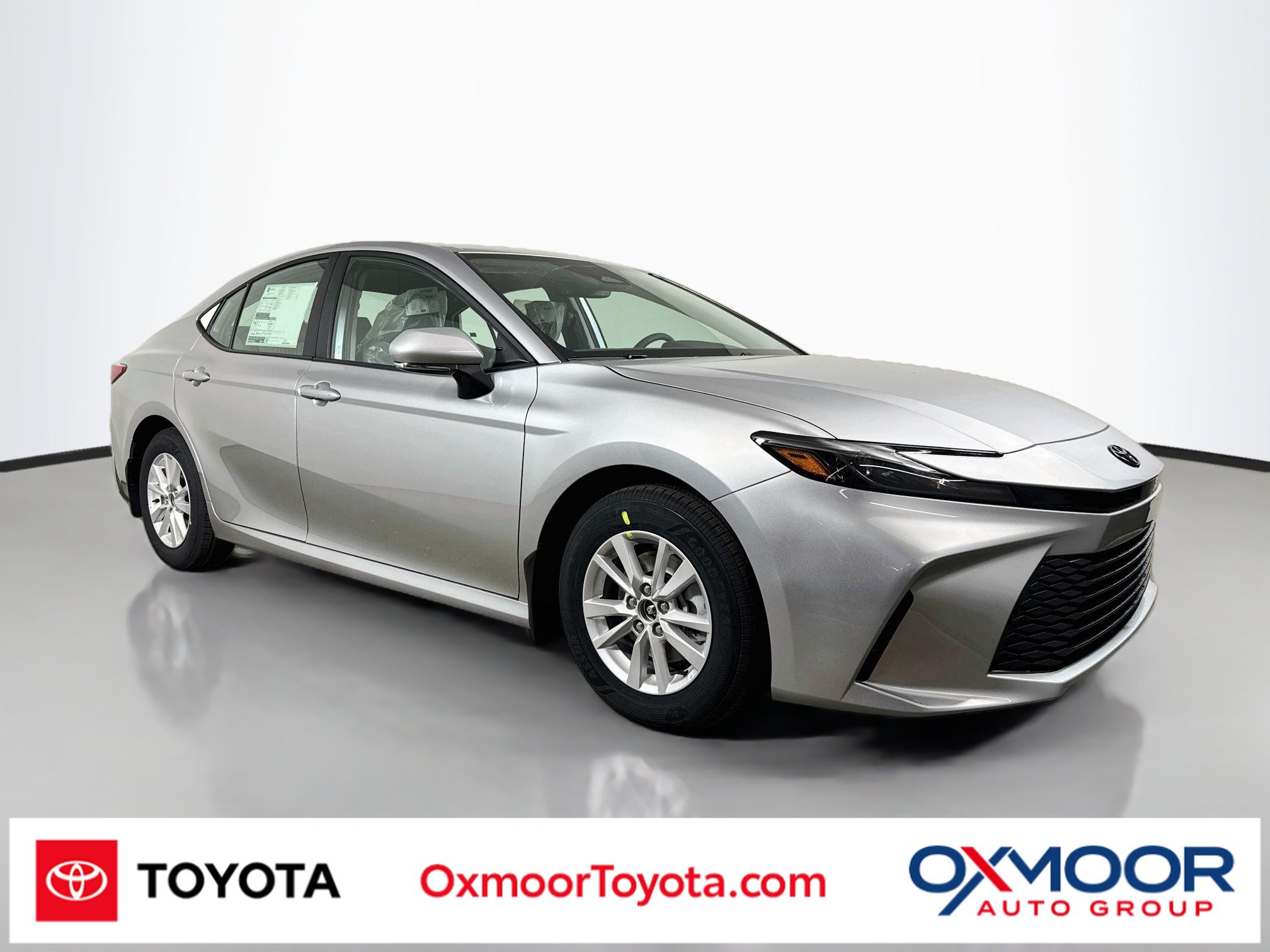 New 2027 Toyota Camry LE w/ Convenience Package FWD image 1
