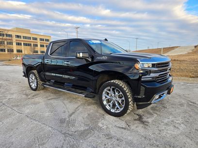 Used 2019 Chevrolet Silverado 1500 High Country w/ Technology Package