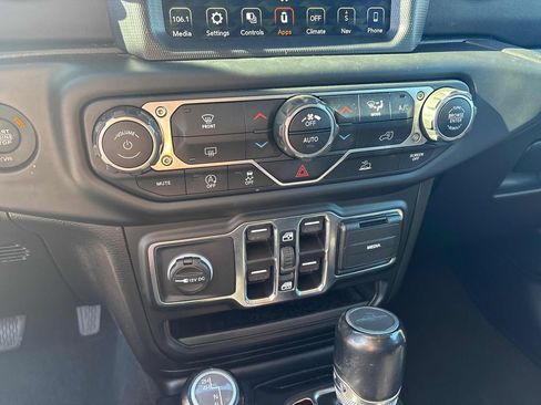 Used 2021 Jeep Gladiator Overland w/ Popular Equipment Package image 28