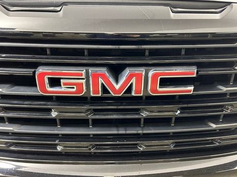 Used 2024 GMC Sierra 1500 Elevation AWD/4WD image 10