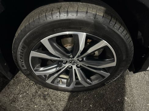 Used 2022 Lexus RX 350L Premium image 27