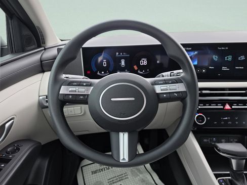 New 2026 Hyundai Tucson SEL FWD image 19