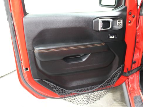 Used 2020 Jeep Gladiator Mojave image 5