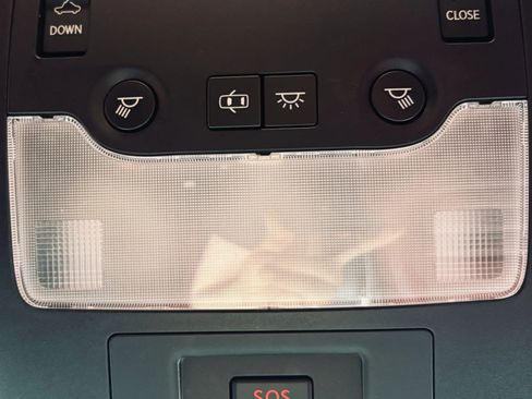 Used 2019 Lexus IS 300 F Sport w/ F Sport Package RWD image 8