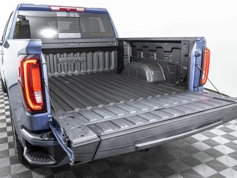 Used 2025 GMC Sierra 1500 Denali AWD/4WD image 16