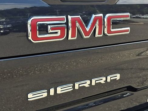 Used 2026 GMC Sierra 2500 AT4X AWD/4WD image 33