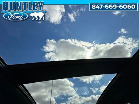 Used 2022 Ford Edge ST-Line AWD/4WD image 17