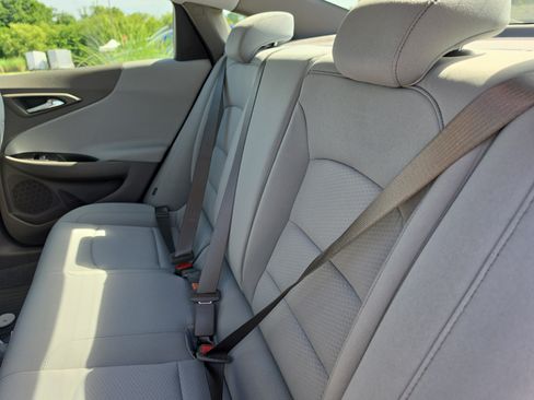 Used 2023 Chevrolet Malibu LS FWD image 11