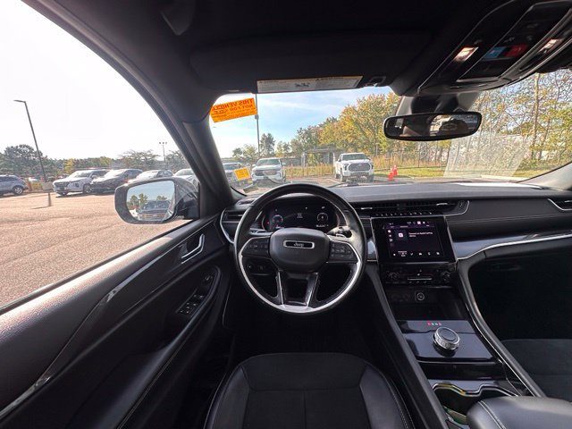 Used 2021 Jeep Grand Cherokee L Laredo AWD/4WD image 18