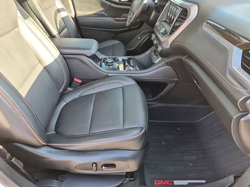 Used 2021 GMC Acadia AT4 w/ LPO, Adventure Package image 16