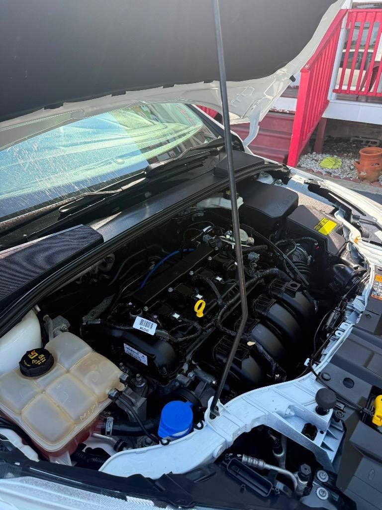 Used 2017 Ford Focus SE FWD image 37